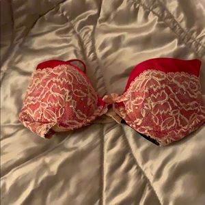 This is a beautiful bright from Victoria Secrets